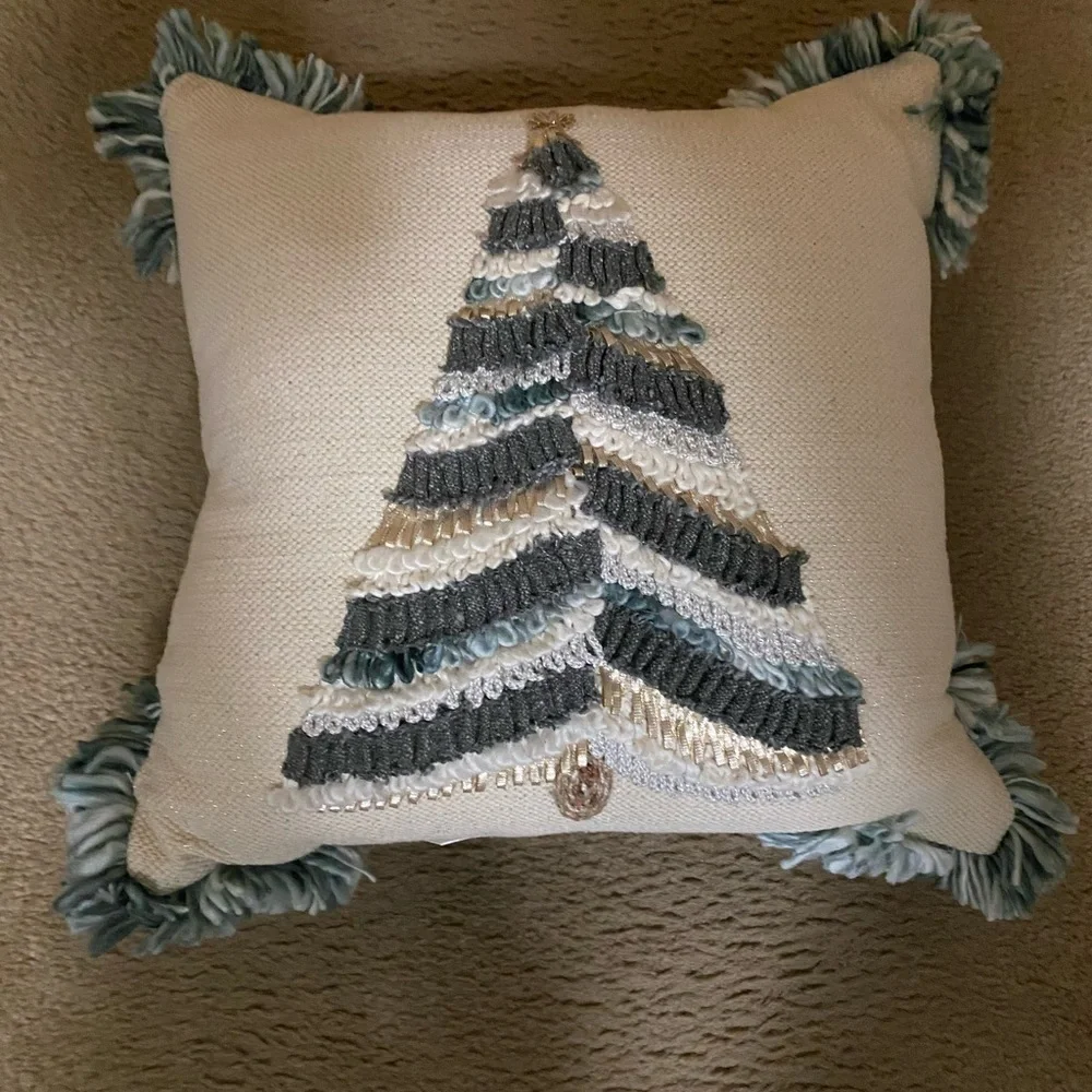 3D Yarn Knit Woven Tassel Christmas Tree Sage Green Decorative Pillow 18”x18”